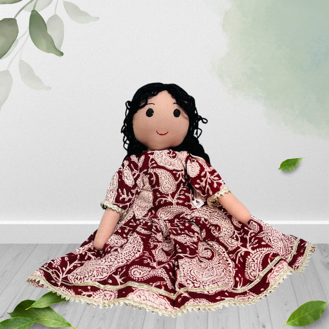 Naina – “Pretty eyes, full of dreams"  (15 Inch)