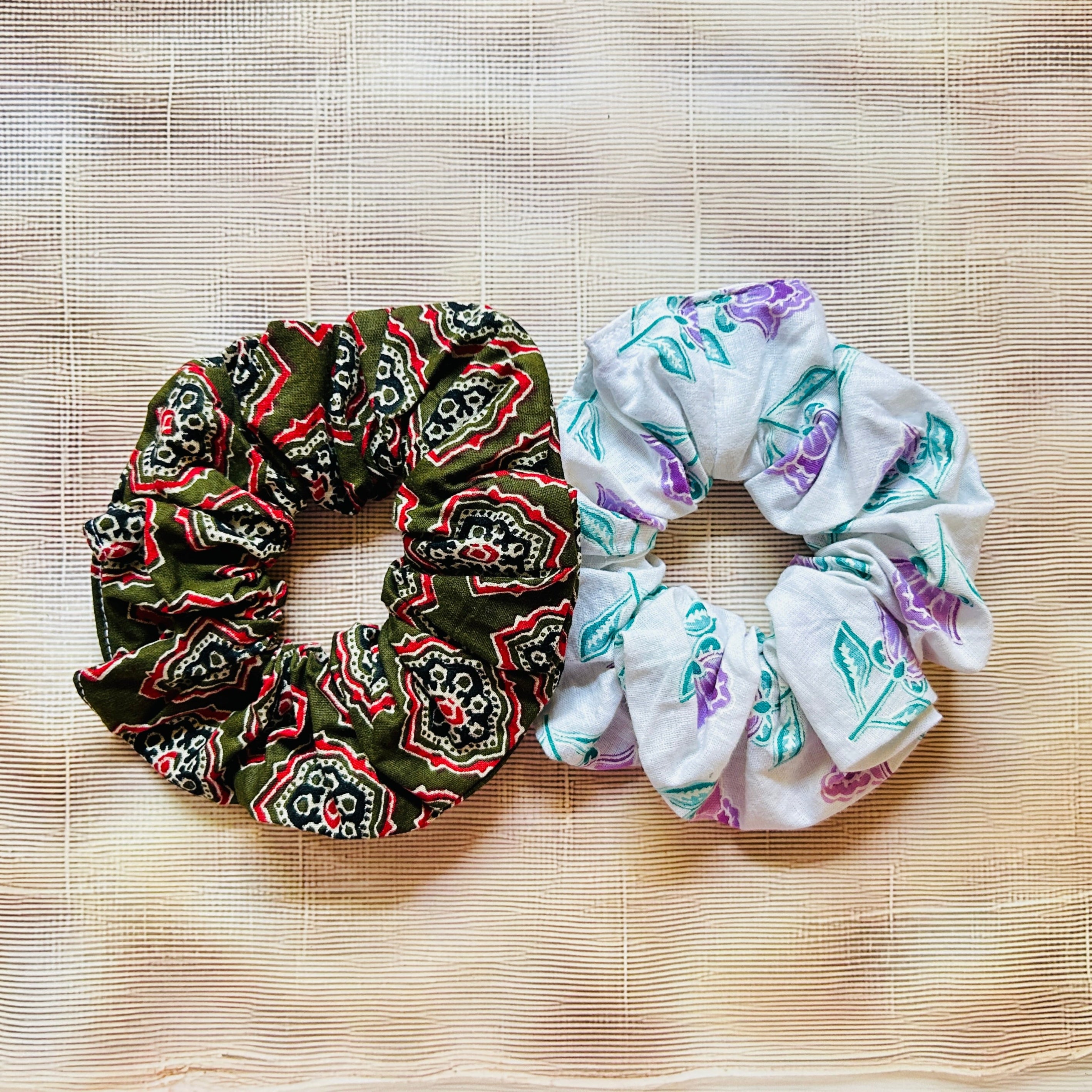 Scrunchies (Assorted Multi Colour 1 Pair)