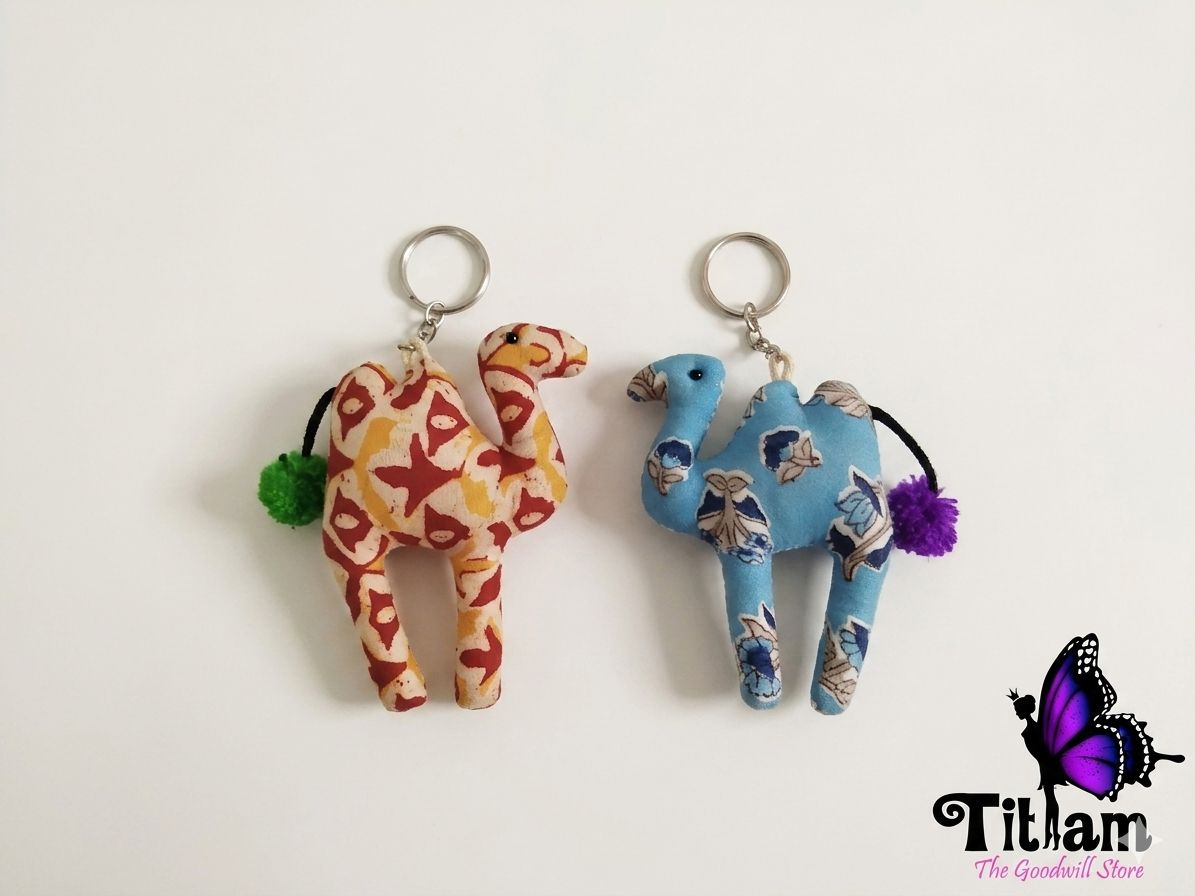Camel Keyring
