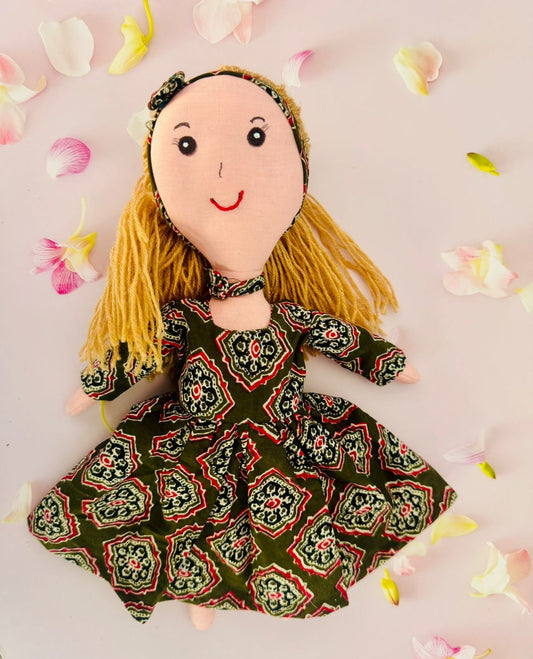 Nisha – A Delightful Mini Doll ( 11 Inch)