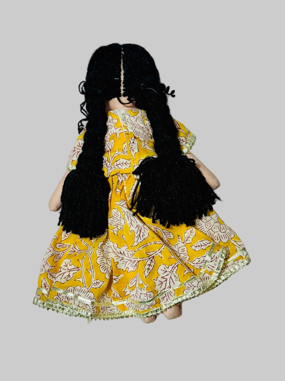 Naina – “Pretty eyes, full of dreams"  (15 Inch)