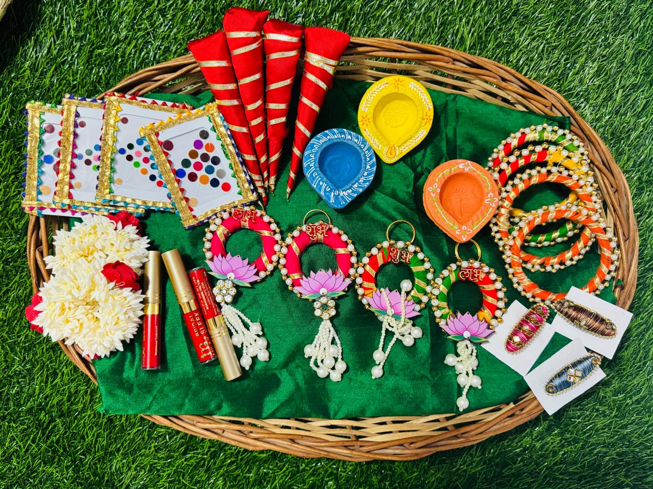 Karwa Chauth Gift Hampers @ 250/- Only