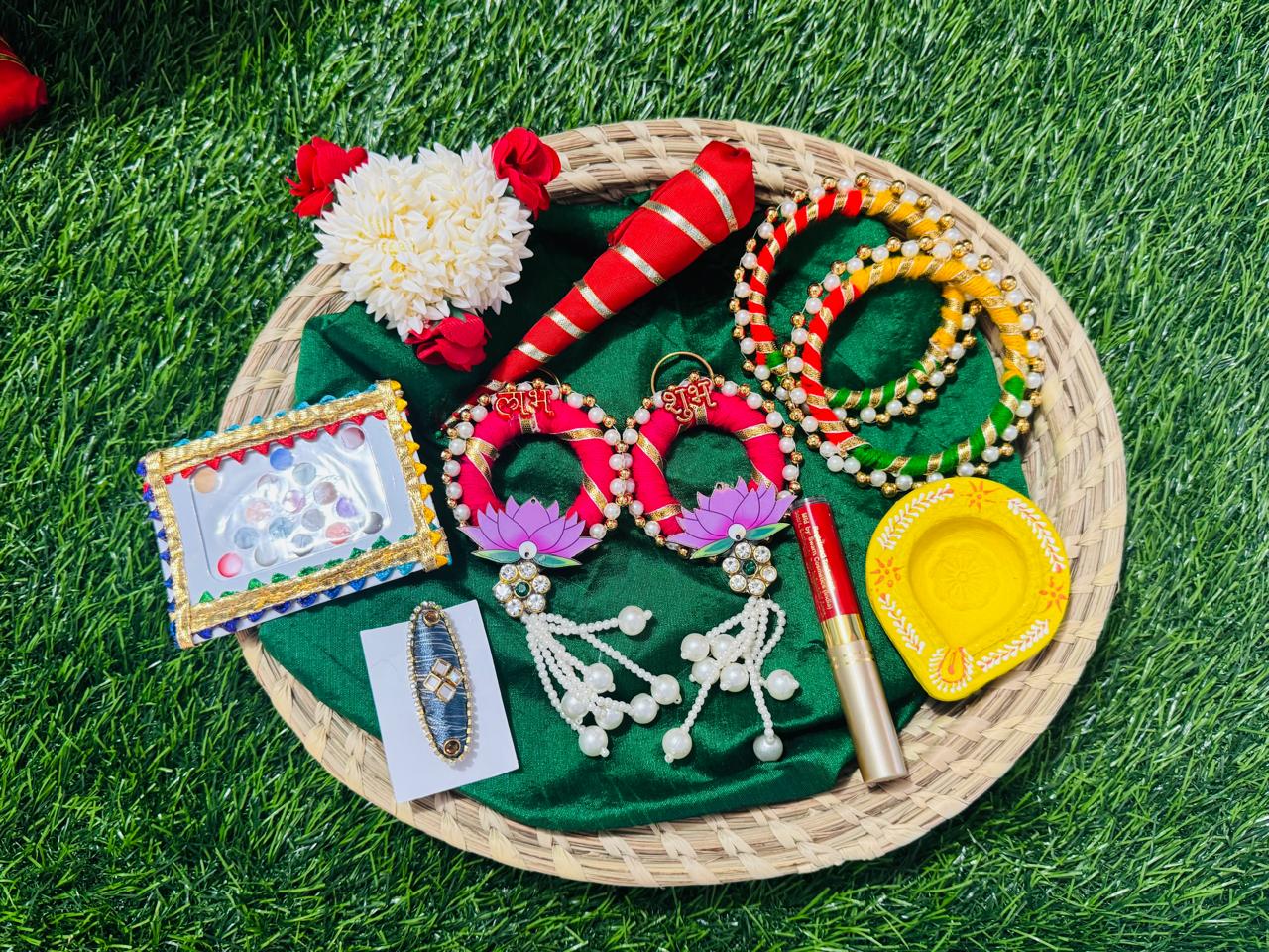 Karwa Chauth Gift Hampers @ 250/- Only