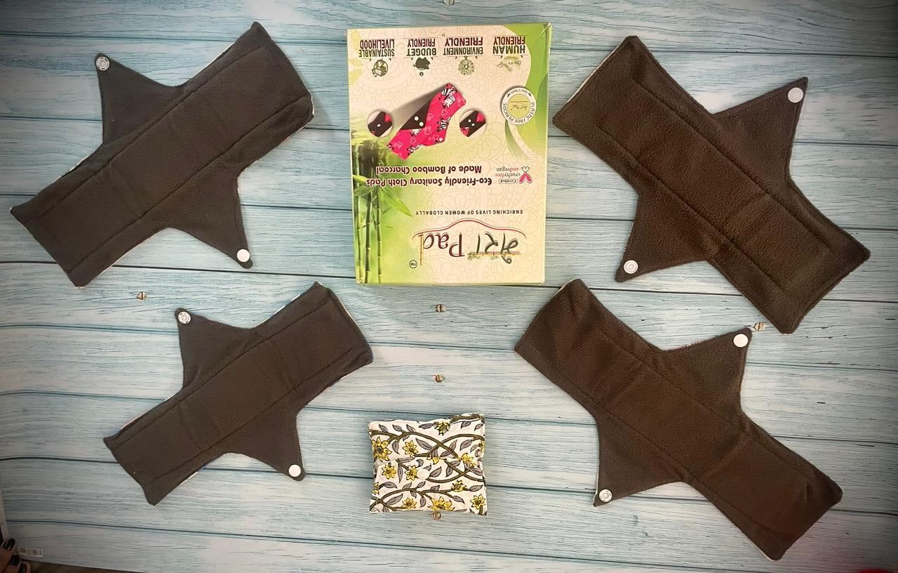 MeraPad™ 'Pack of 4 – Washable Bamboo Charcoal Cloth Pad